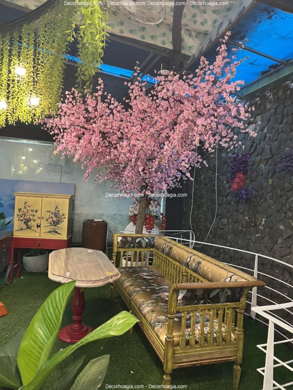 cây hoa anh đào giả tán lệch