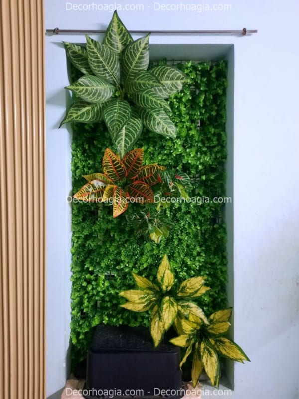 Tường cây giả nhà phố
