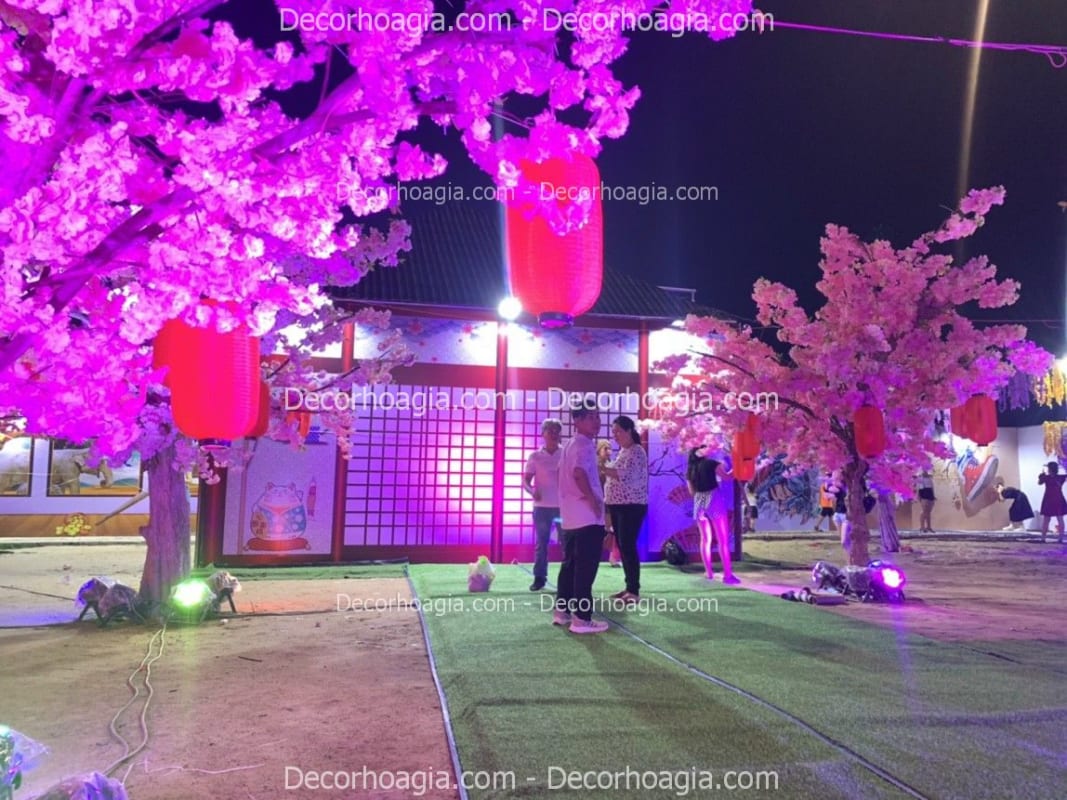 cây hoa anh đào giả quận 1