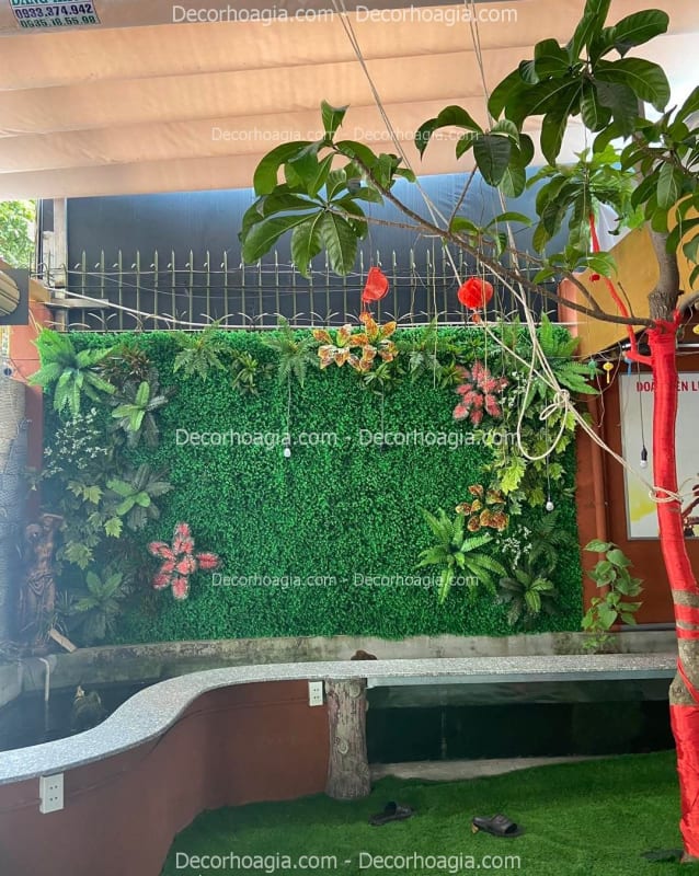 Tường cây giả tại Bắc Giang